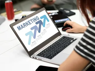 LLMs para Marketing: Impulsione suas campanhas com inteligência artificial!