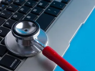 LLMs: Inovações em Saúde e Segurança para Transformar a Morte